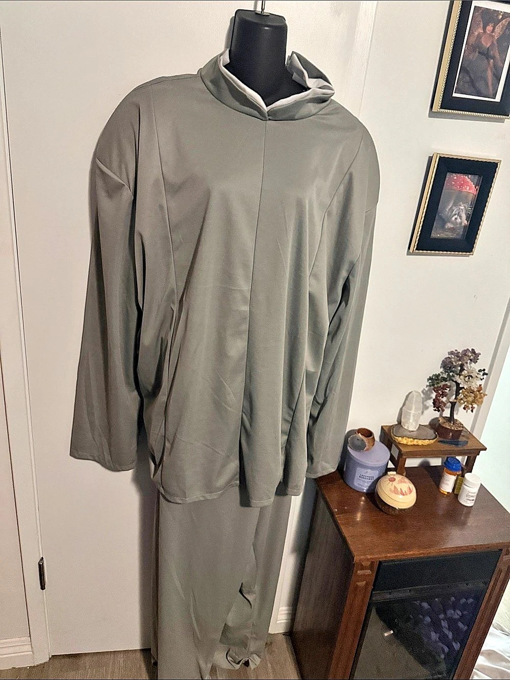 Austin Powers Dr. Evil Costume Jumpsuit Set Gray with FemBot nightie top only